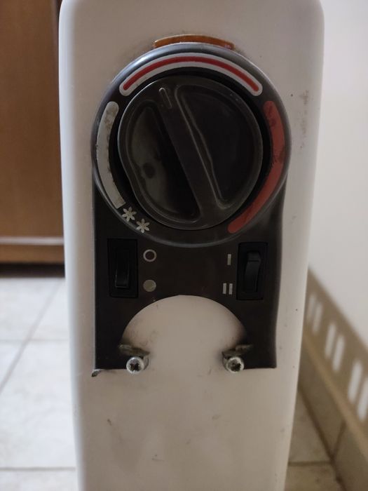 Маслен радиатор 1800 W