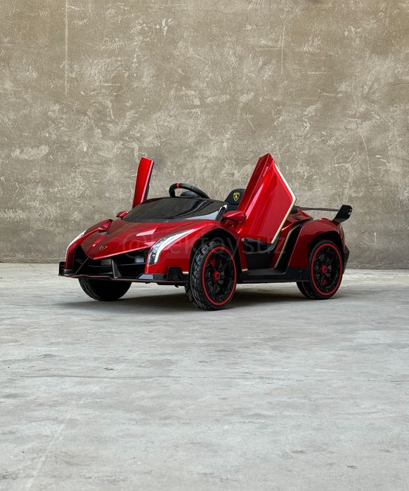 Детская машина Lamborghini Veneno с MP4 экраном и пультом | 3-6 лет