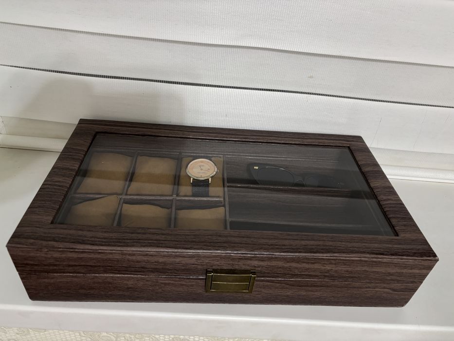 Шкатулка (часы, очки)