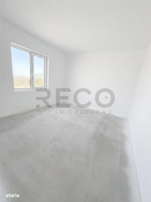 RECO casa 5 camere în Santandrei