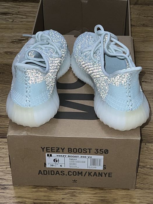 Yeezy  Boost 35 V2 Cloud Reflective