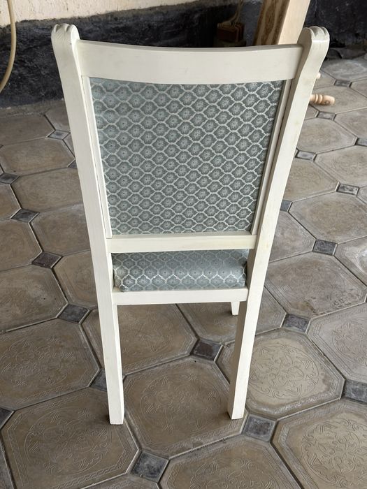 Стол стуляларымен