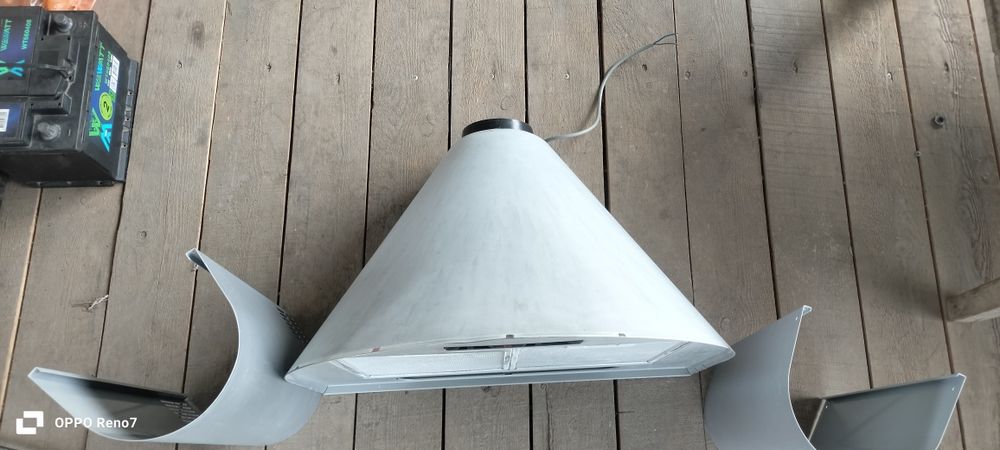 Продам куханную вытяжку!