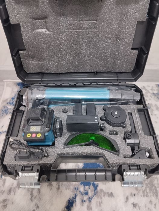 Лазерный уровень Makita