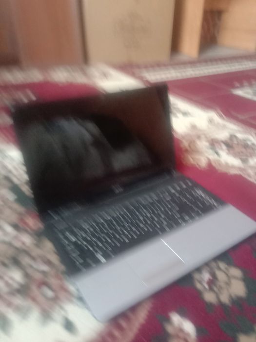 Ноутбук (acer)512гб 16рам