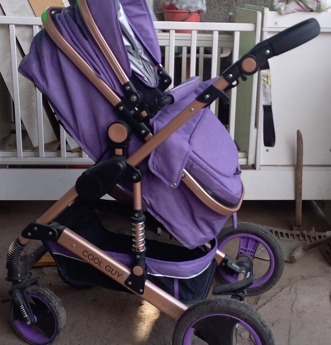 Продам коляску COOL GUY