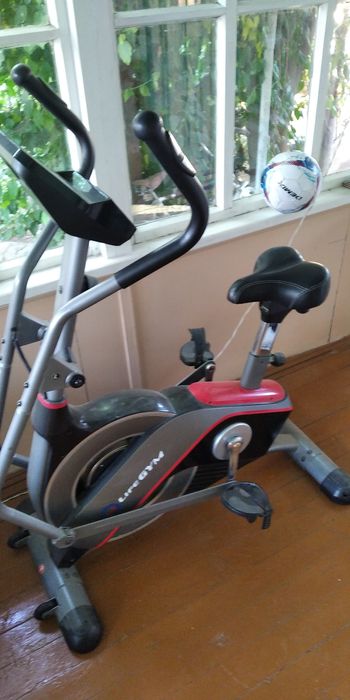 Вело тренажёр для рук и ног.