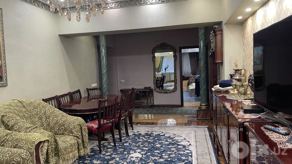 Сдаётся 3-комн ЦУМ, 125 м²