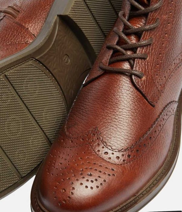 Нови италиянски кожени мъжки ботуши Marco Tozzi