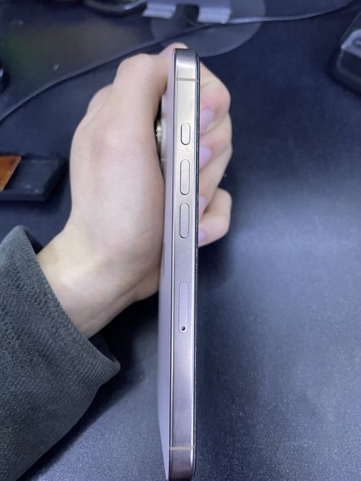 iphone 16 pro desert titanium