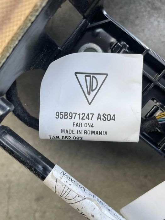 Plafon interior bej/crem Porsche Macan 95B