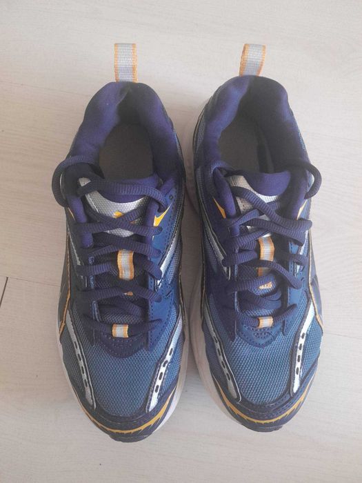 Маратонки Puma 39 номер