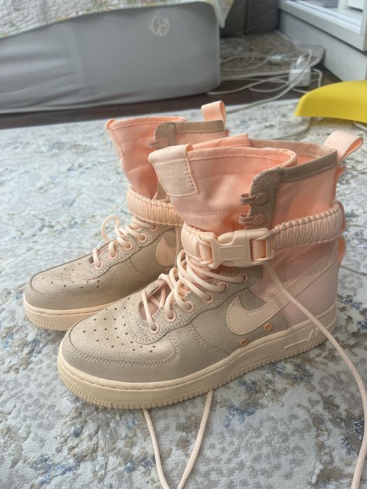 Nike SF Air Force 1 Mid