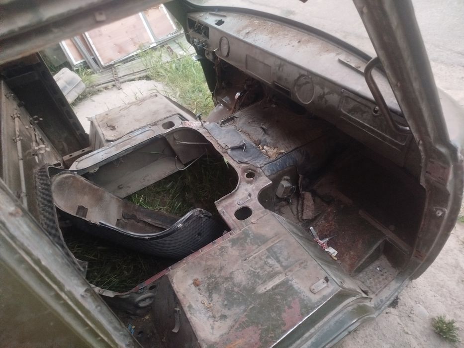 UAZ kabina sotiladi