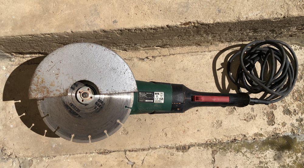 потапящ циркуляр-пендула, мощност 1200 W, Германия