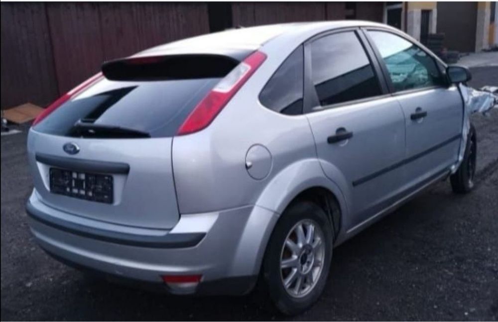 Bloc lumini ford focus 2 1.6i 100 cp hwda 4M5T13A024LA