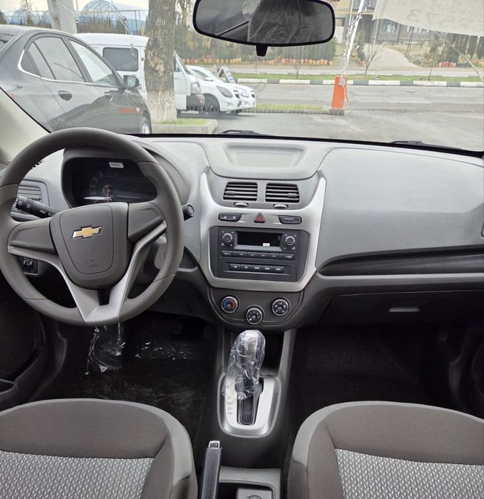 Кобальт Белый MCM Стайл Новий без пробег