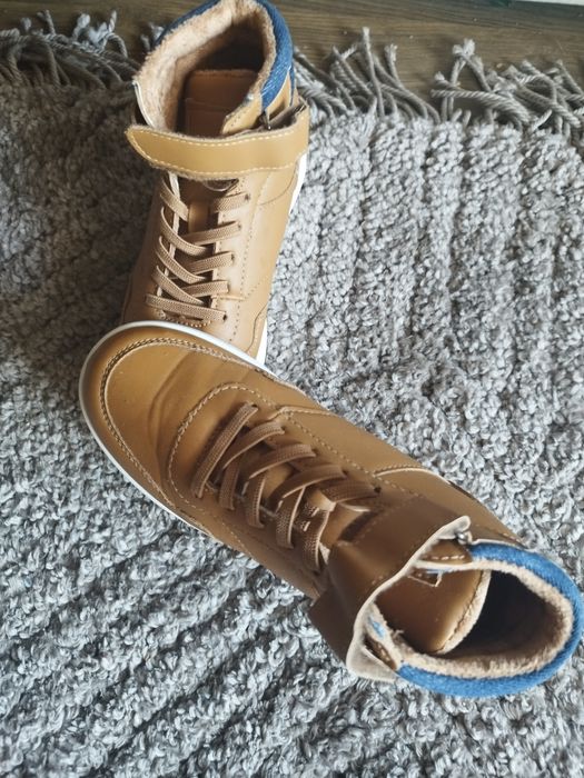 Детски високи обувки за момче - 33 номер