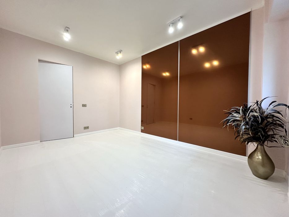 Apartament premium 77 mp utili decomandat parter înalt, zona Stadion, boxă inclusă - PROPRIETAR