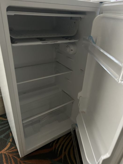 Frigider vision 90 l