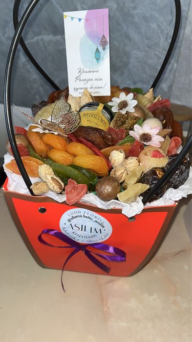 Букеты из сухофруктов