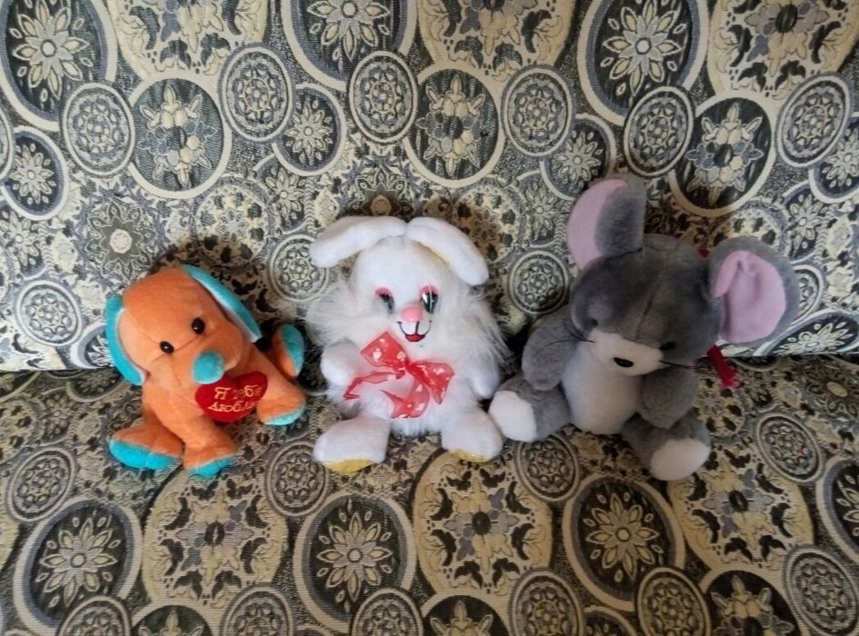 Мягкие игрушки,разные
