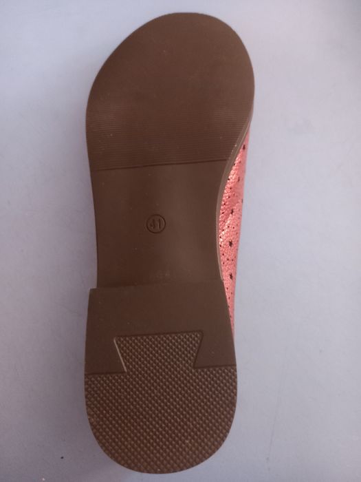 Туфли жен  39-40 р . Новые