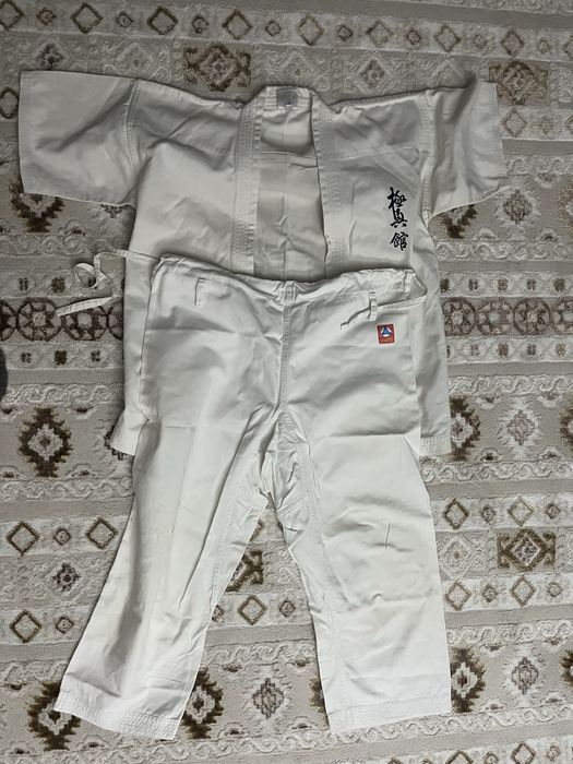 Кимоно кикушинкай кан