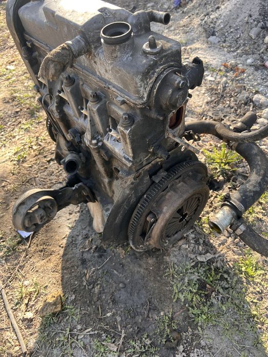 Мотор 2115 , 8 клапанный двигатель инжектор