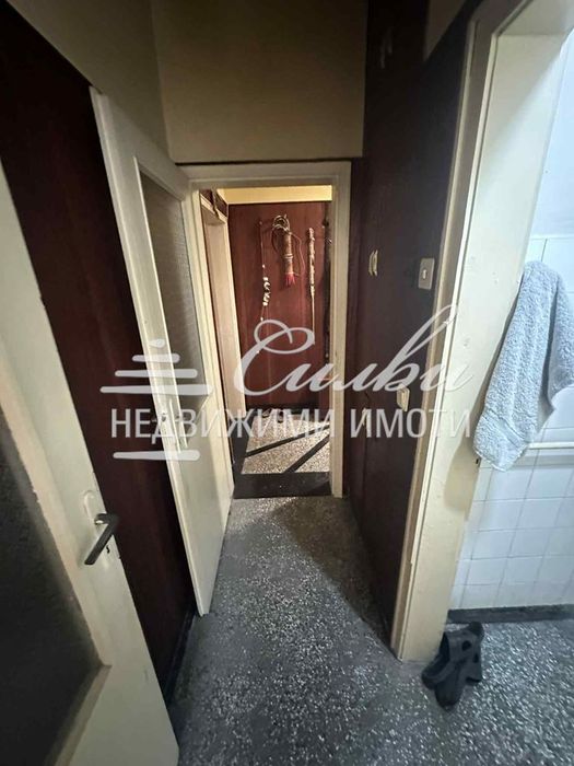 Продава се Двустаен апартамент в Шумен, Добруджански - 60 кв.м за 1148 €/кв.м - Снимка #9
