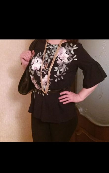 Разгружаю гардероб.