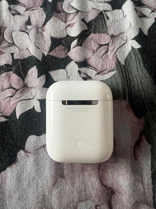 Слушалки AirPods 2nd generation