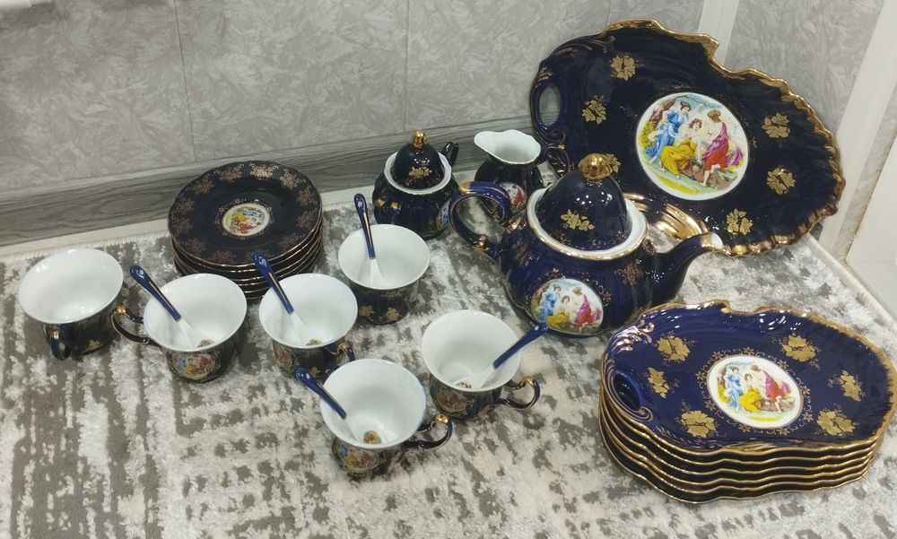 Сервиз Мадонна 6 персон, частями тоже продается