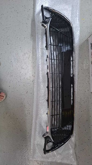 Решетка бампера Камри 55