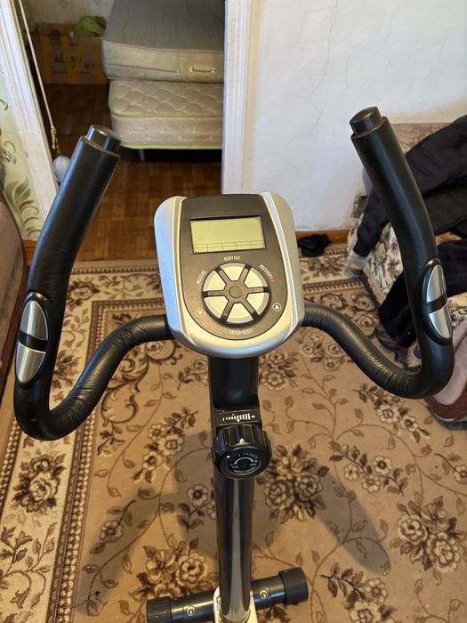 Продам хороший велотренажер