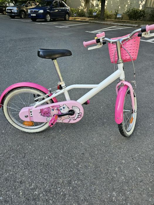 Bicicleta fete cu roti ajutatoare