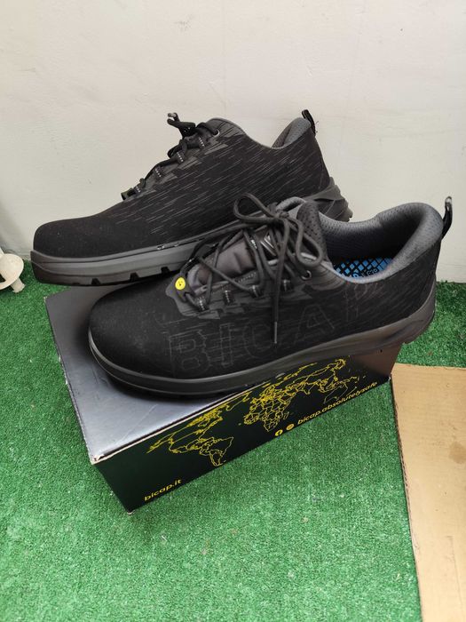 Работни обувки 46