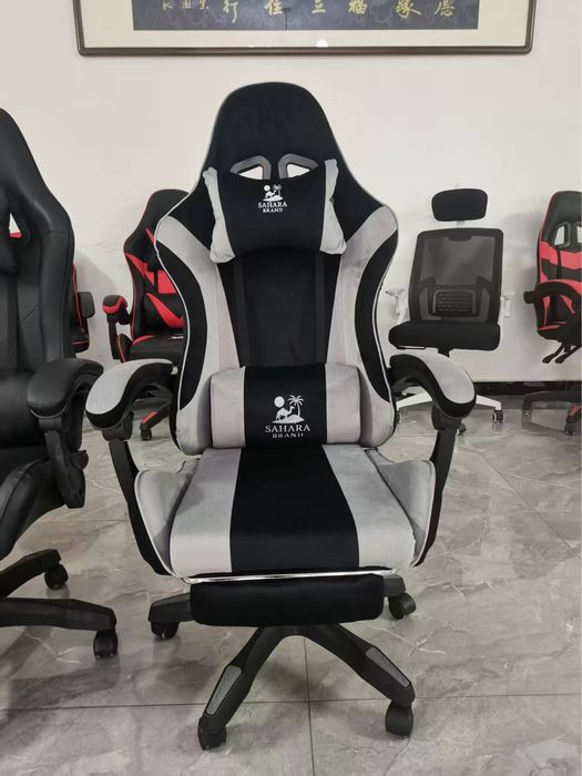 Scaune noi !culori diferite catifea sau piele ecologica