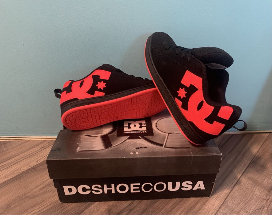 DC Court Graffik Black/Hot pink дамски кецове