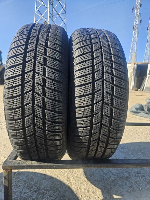 Vând anvelope iarna 195/65/15 195/65r15 BARUM