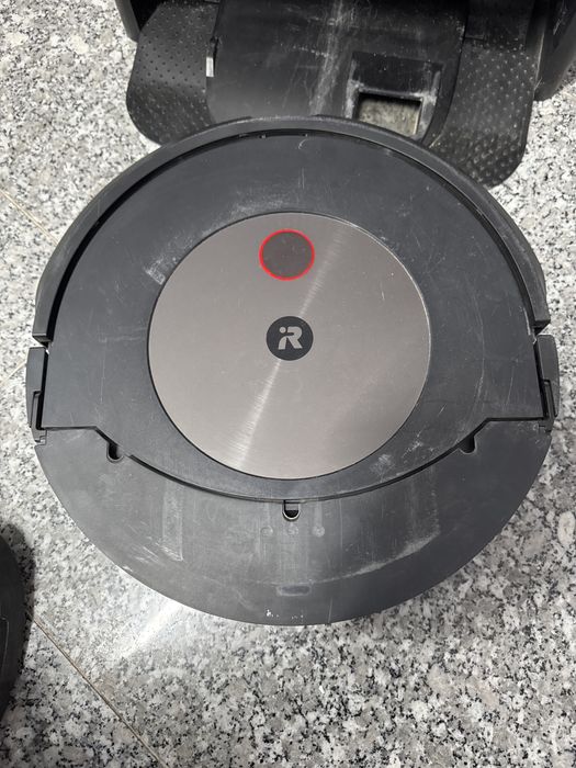 Aspirator robot iRobot Roomba Combo j9+ pentru piese