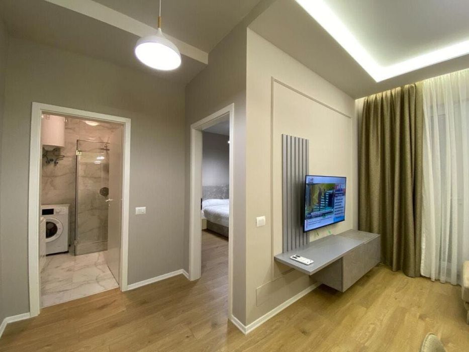 Продава се Двустаен апартамент в София, Витоша - 76 кв.м за 1000 €/кв.м - Снимка #2