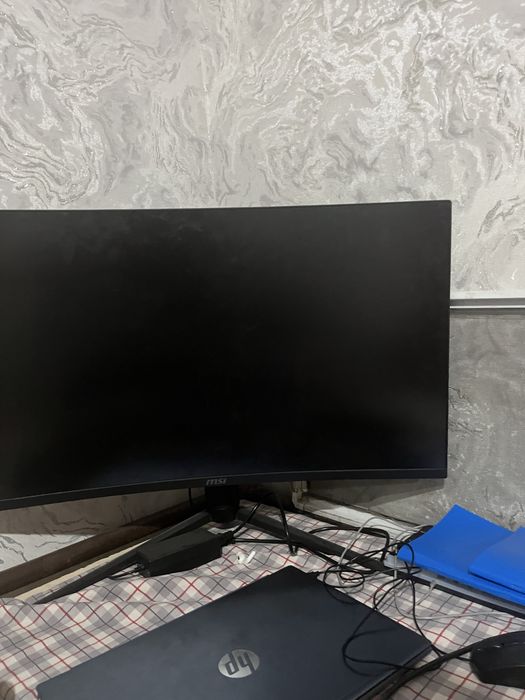 Монитор игровой msi