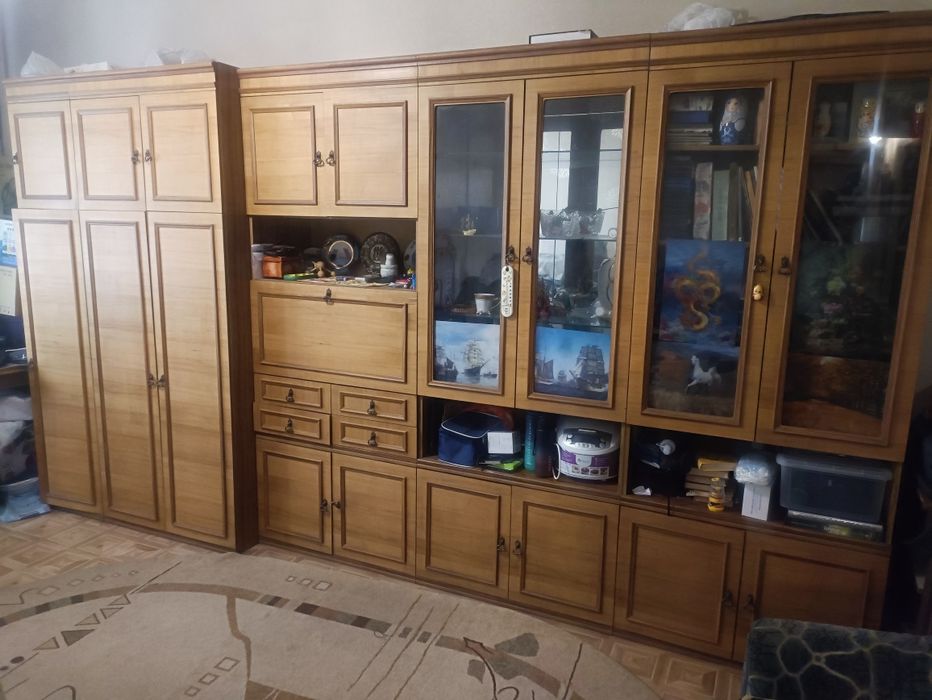 Стенка гостинная ш374*в210*г60 и 50