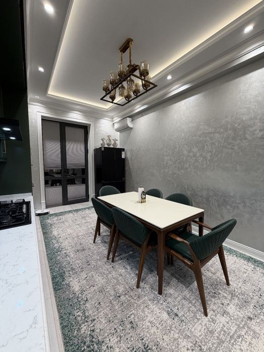 Продаётся 3/2/7 115м2 в ЖК Абу Даби, ор-р: элитная махалля Хувайдо