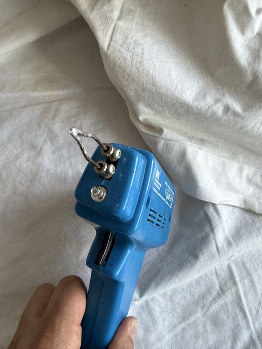 Pistol de lipit Germania