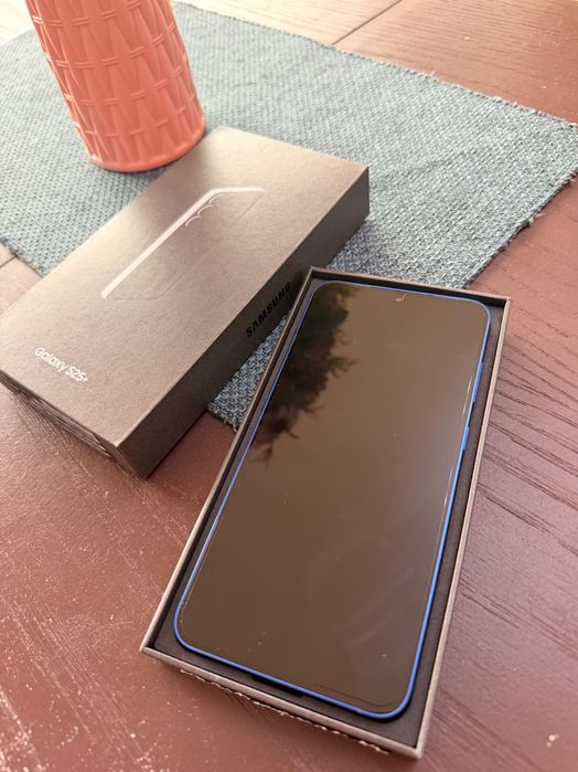 Samsung S25plus 512gb!