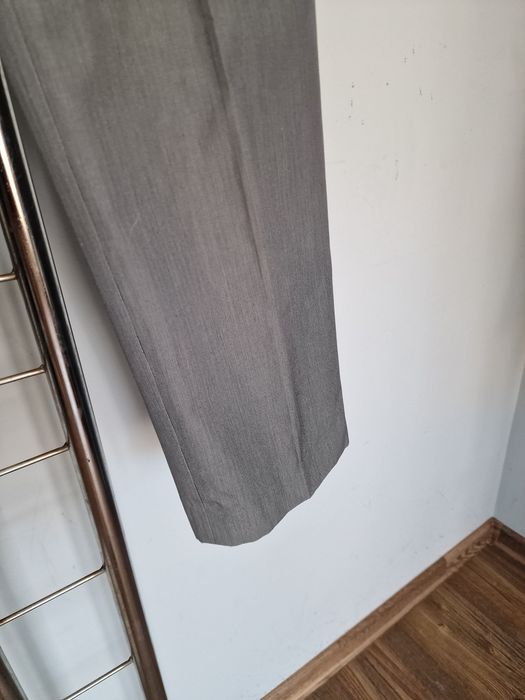 Страхотен дамски  панталон COS  размер 46