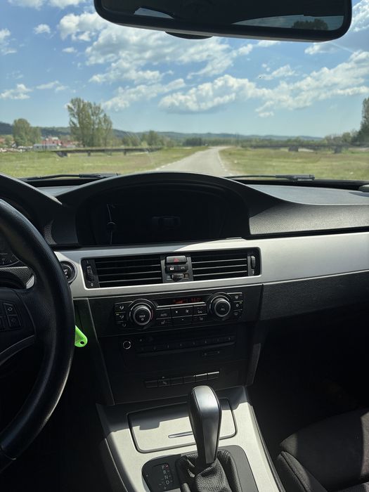 BMW Seria 3 E90 Facelift