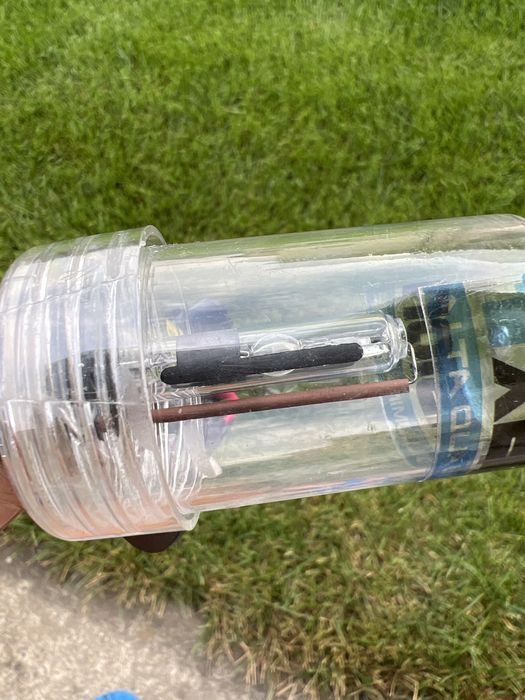 Becuri xenon h7r pentru ballast ac cu prinderi ket (nu amp)!